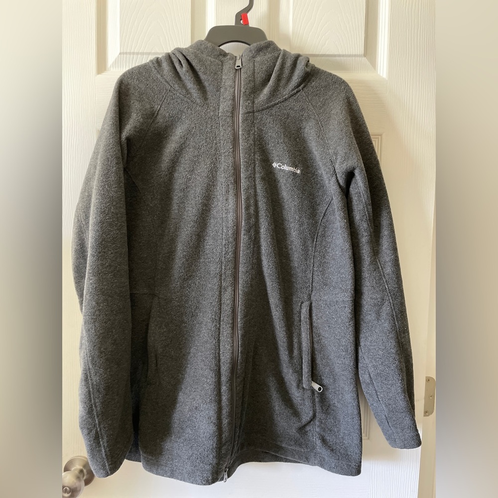 Womens Columbia Jacket/w hoodie